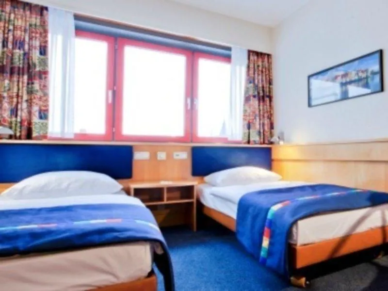 **** Hotel Park Inn By Radisson Luebeck Germany